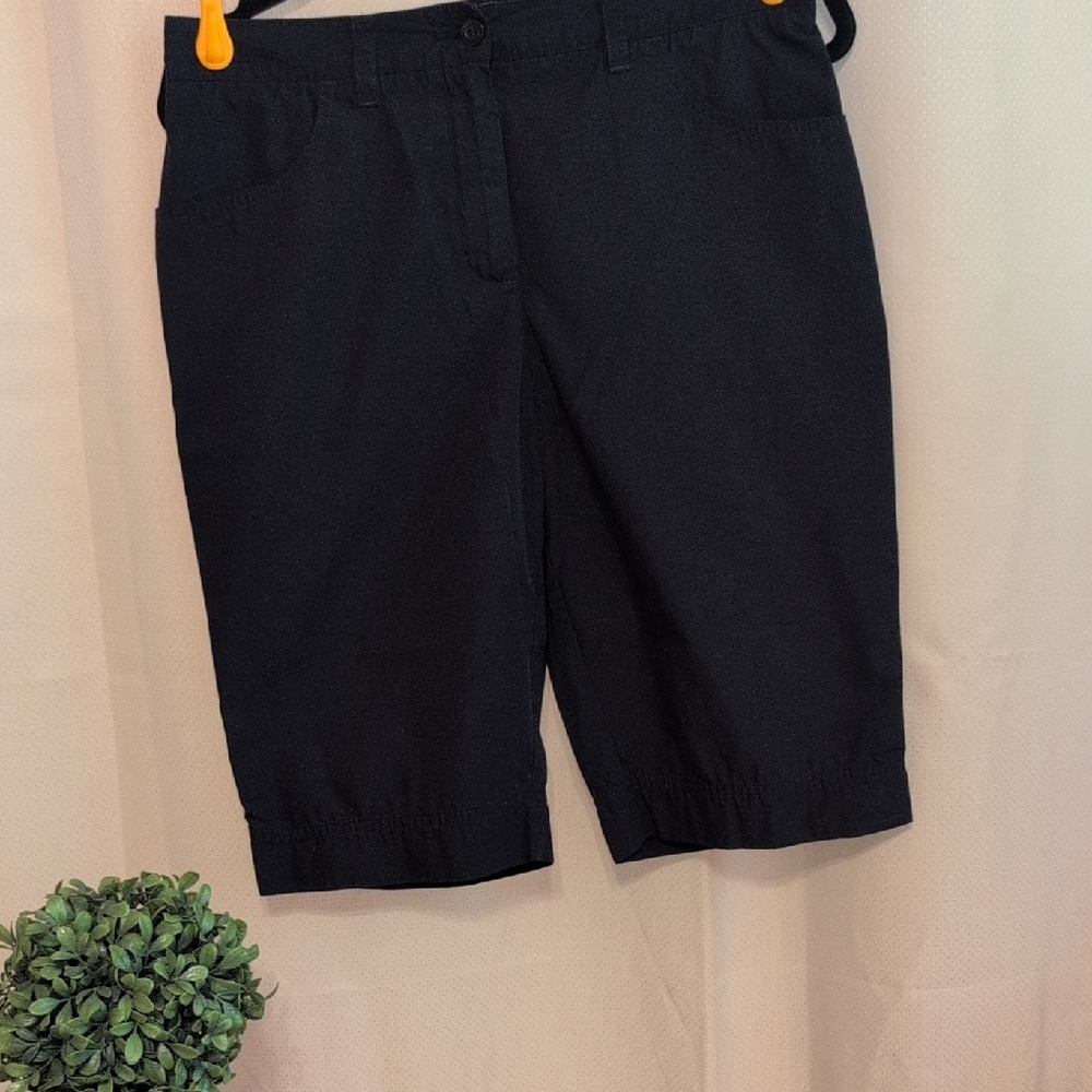 Classic Navy Blue Women's Shorts By Tilley Size 8